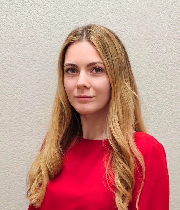 Островская Карина Дмитриевна