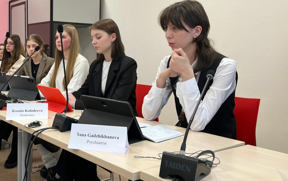 Второй раунд дебатов на кафедре языкознания и переводоведения