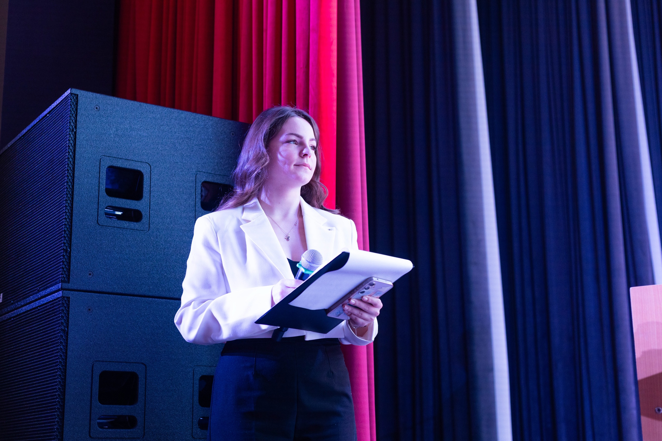 «Шаг в науку»: в ИЕСТ прошла конференция молодых исследователей