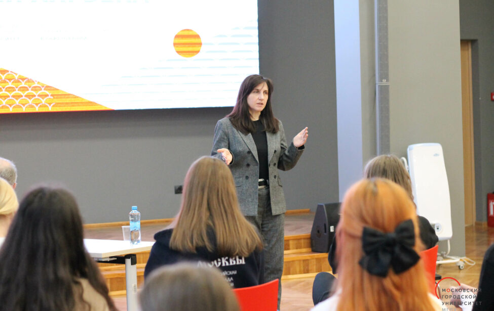 Эксперт МГПУ рассказала школьниками о разработке и презентации собственных проектов