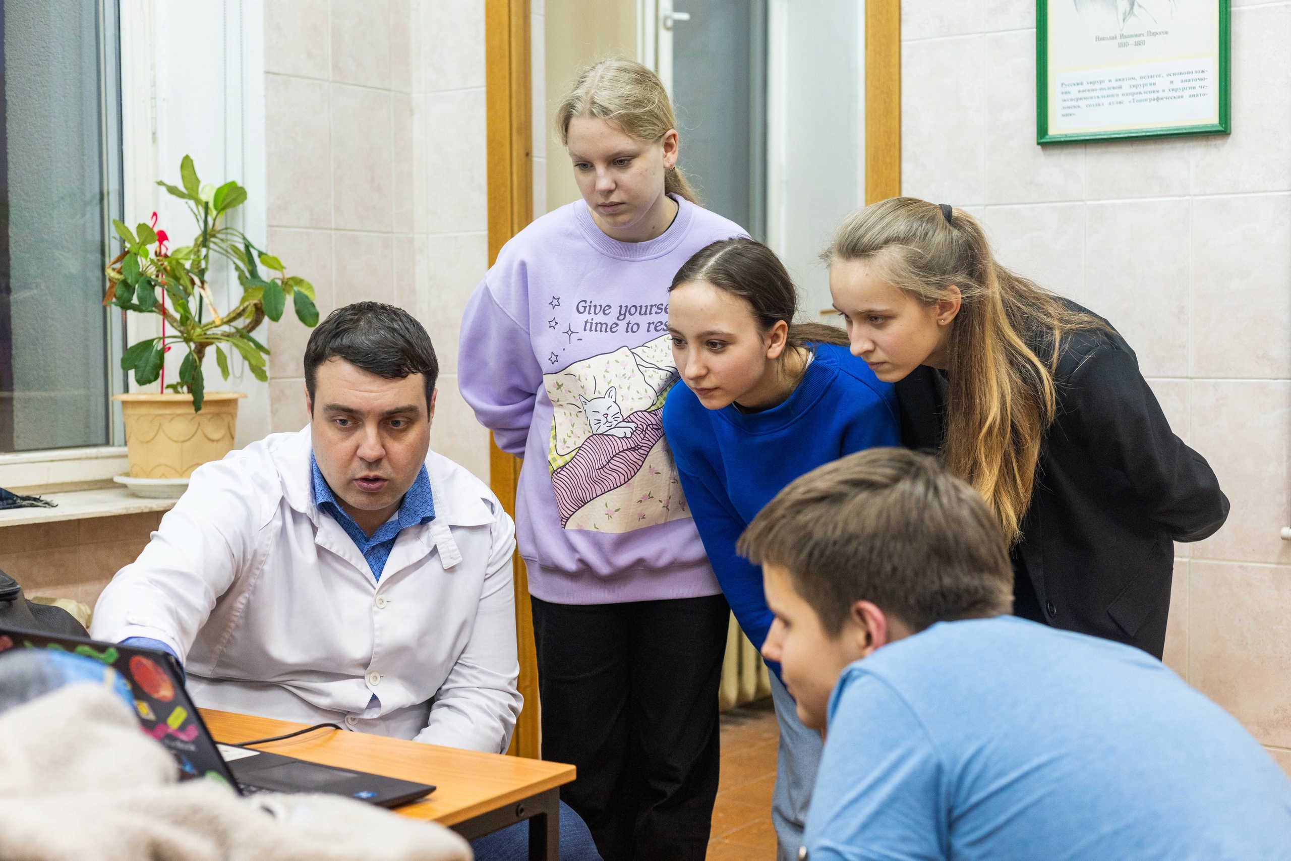 Школьники исследовали кровообращение в лаборатории МГПУ