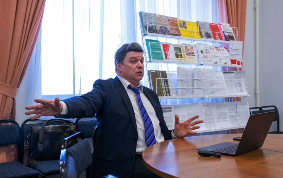 Завершили сезон научно-популярных семинаров «Разговор с историком»