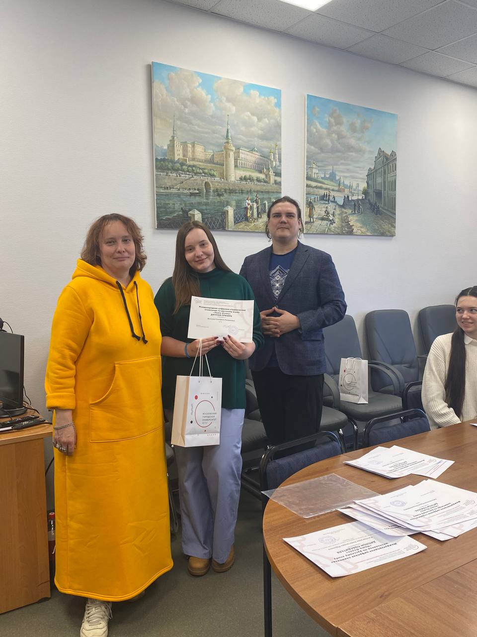 photo_2025-04-22_12-47-46