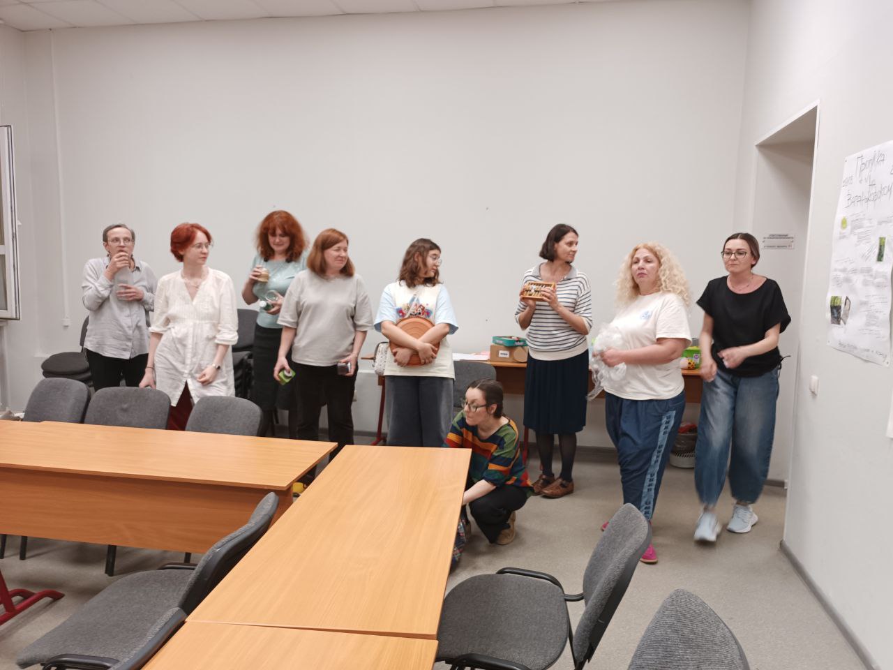 photo_5206379534423817014_y