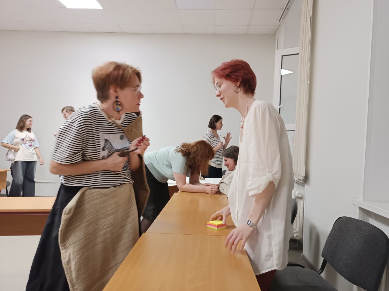 photo_5206379534423817015_y