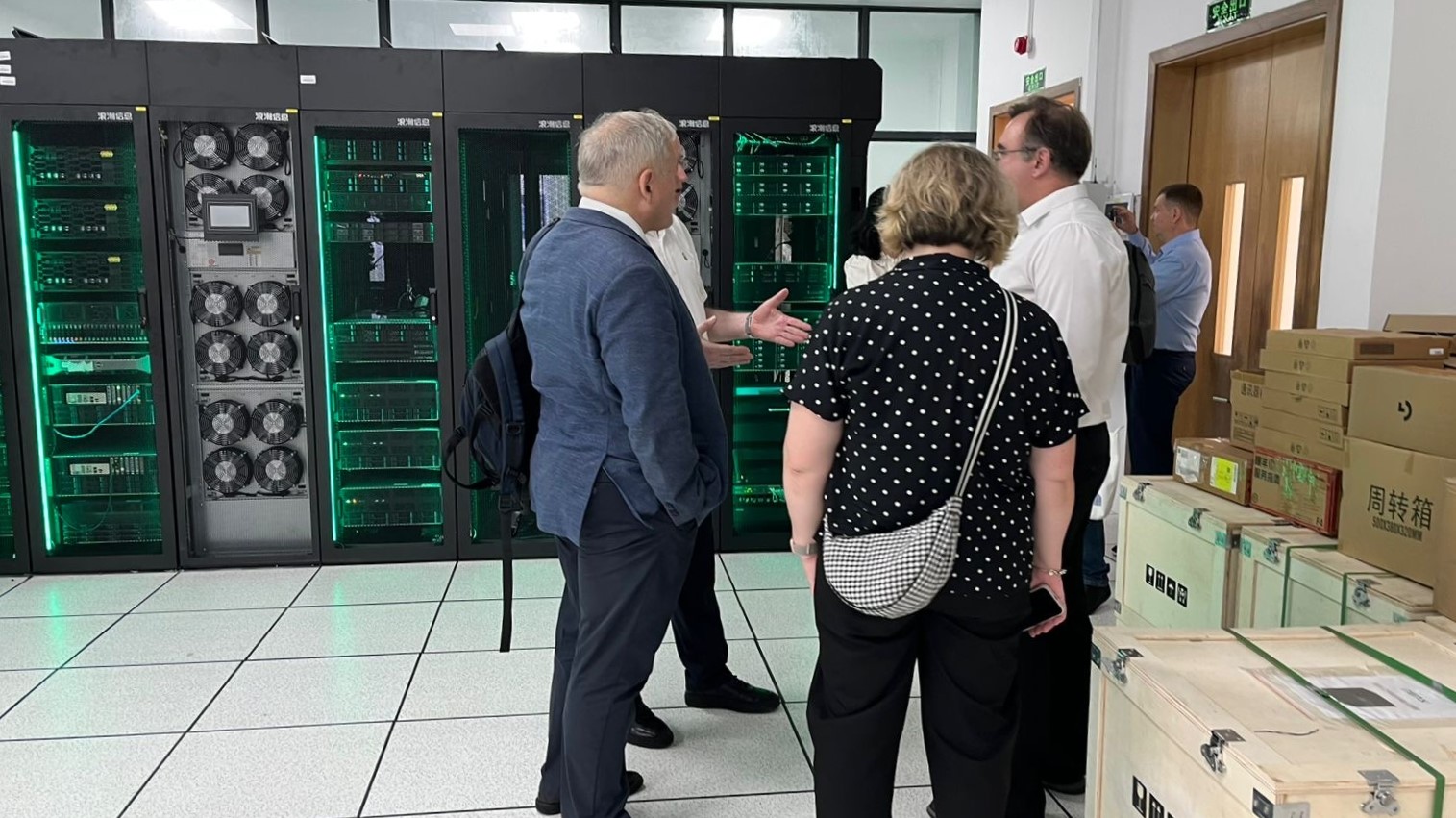 10b8aad5-ee05-4cb4-9d25-3239b20f141c