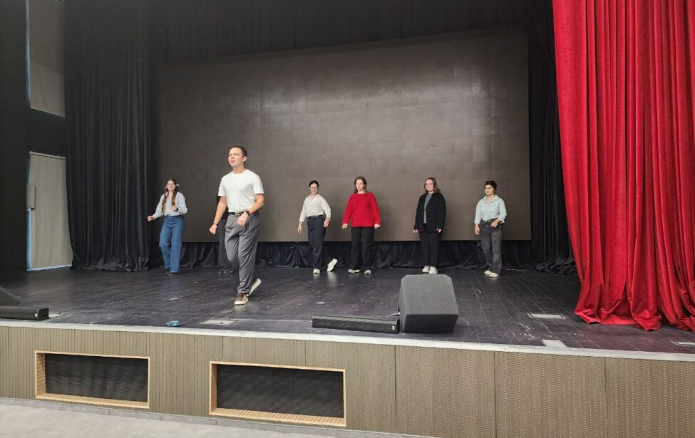 Студенты ИИЯ познакомились с&nbsp;культурой других стран через танец