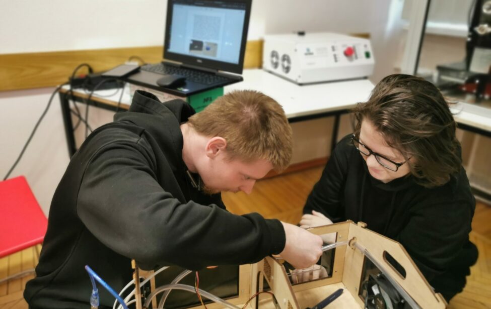 Доцент ИЦО показал, как управлять умными устройствами через телеграм-бот