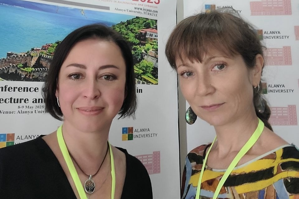 Секс ұлы ана паркі Сексуалдық машиналар іште жатқанда трахает