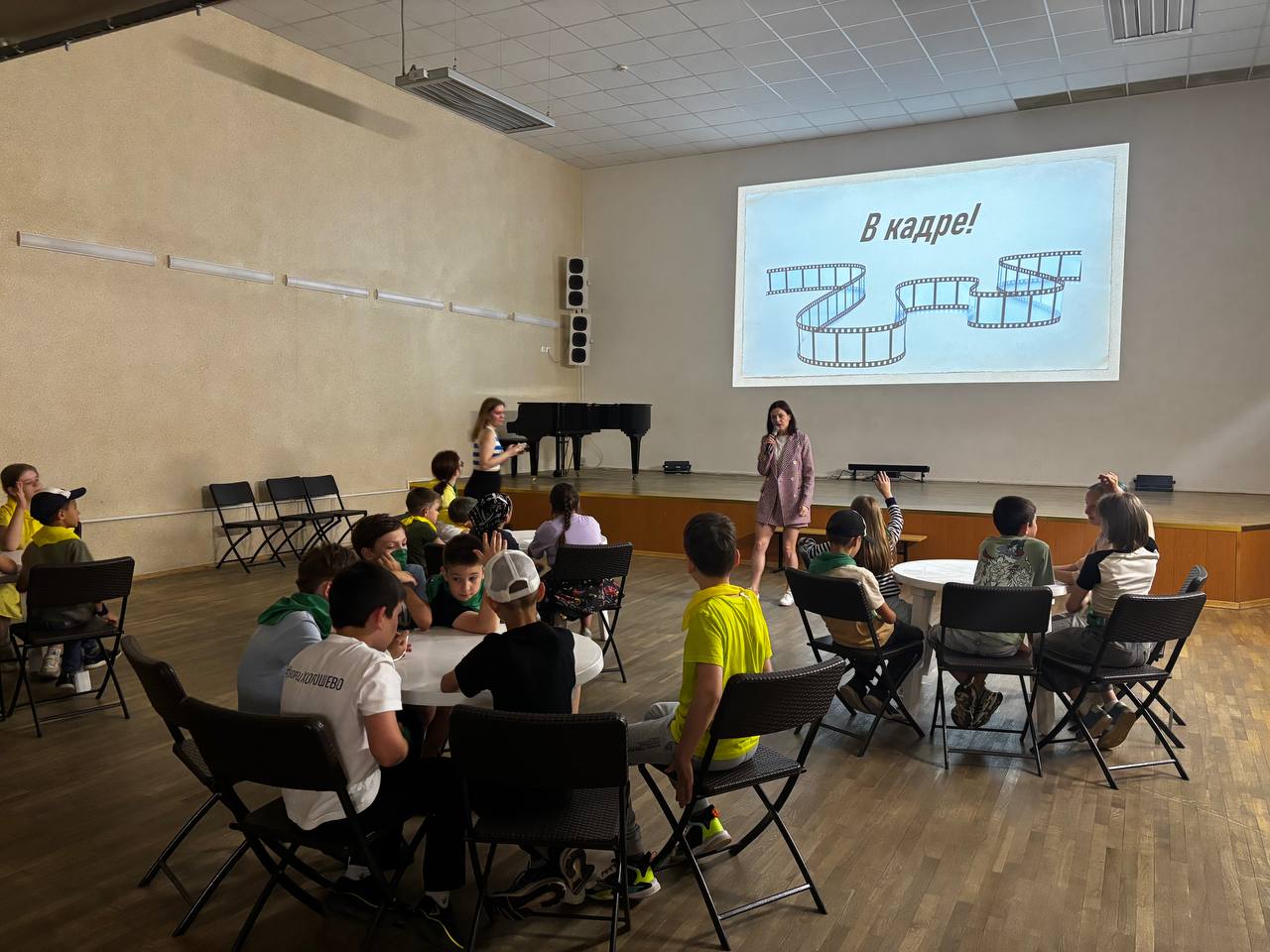 photo_5425095246414481927_y