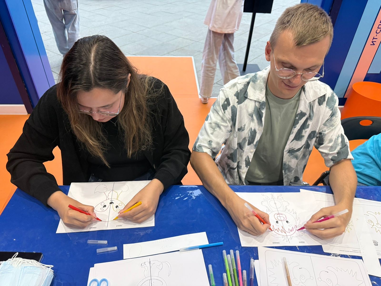 194c355c-03b6-41a0-ab18-9c298d972932