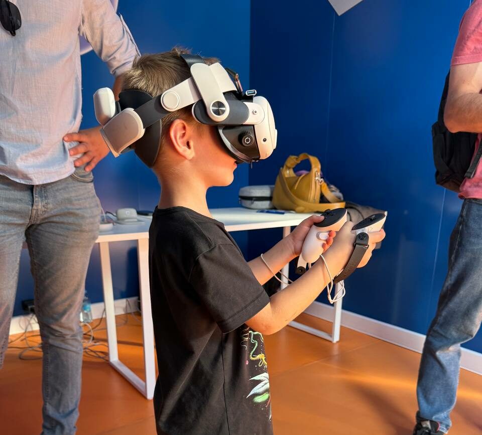 photo_5265122119958788014_y