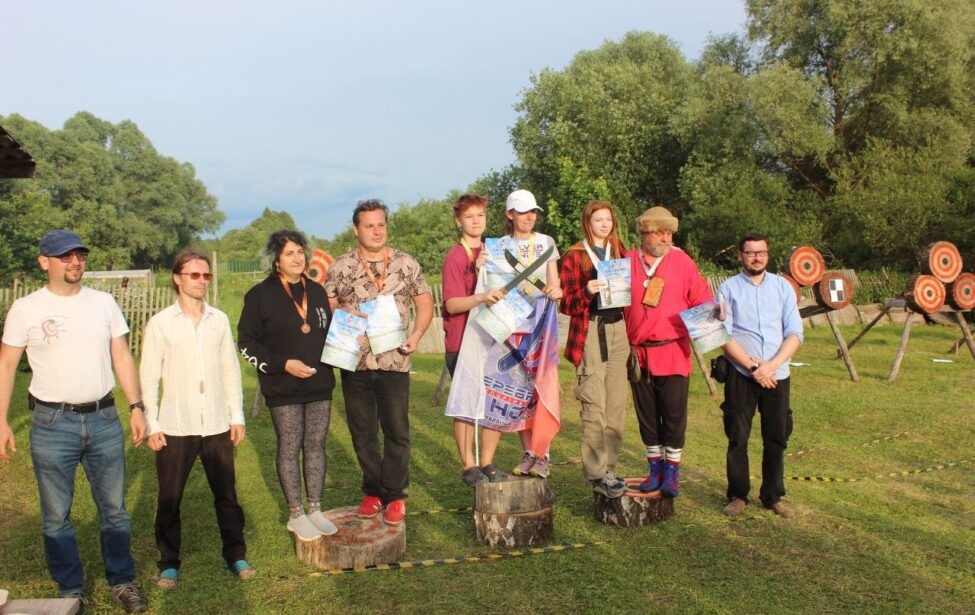 Ученица Цифровой школы МГПУ стала пятикратной победительницей турнира по метанию ножей и топоров