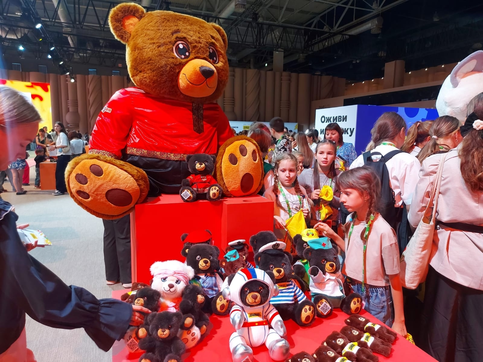 Специалист музейного комплекса МГПУ посетила финал конкурса «Родная игрушка»