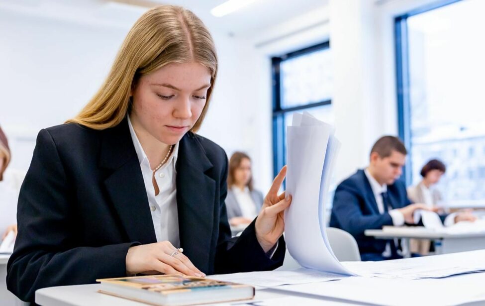 Выпускники предпрофессиональных классов столицы сдали ЕГЭ лучше, чем в прошлом году