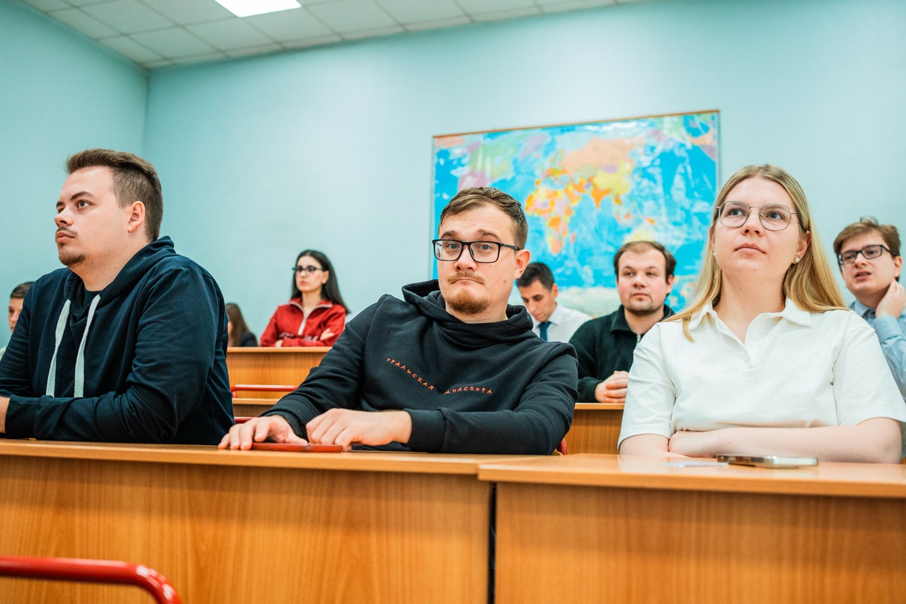 5xCvbhGlS3_bnvNIWeP7p1qgp3ZVsQ_cbcNg3ukmBRGWS1tcG2b2W-dHEVi6m-1frW-IqcOH2jhwjoQUUs5QDMeD