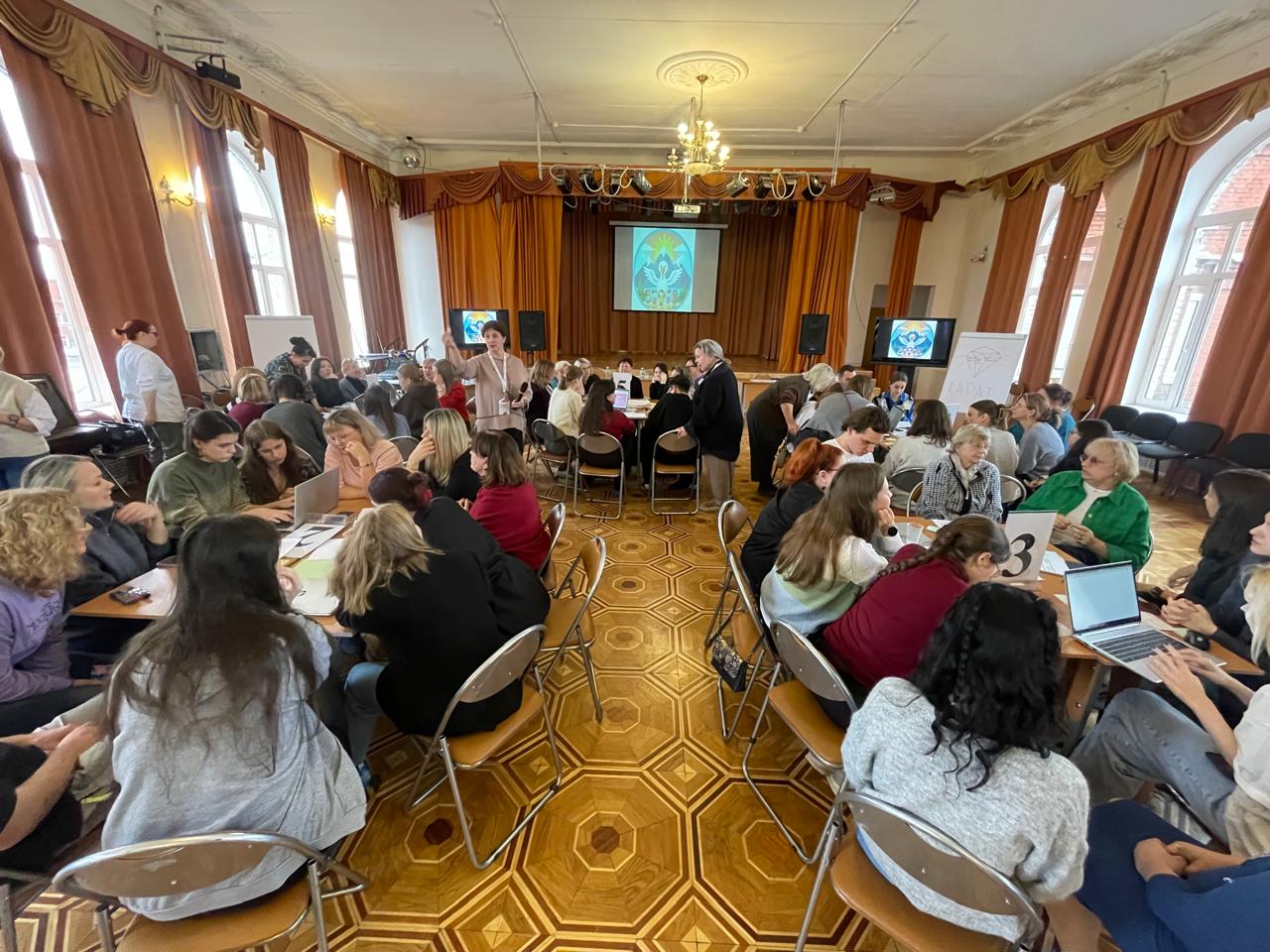 Сотрудники МГПУ провели тренинг-сессию в школе