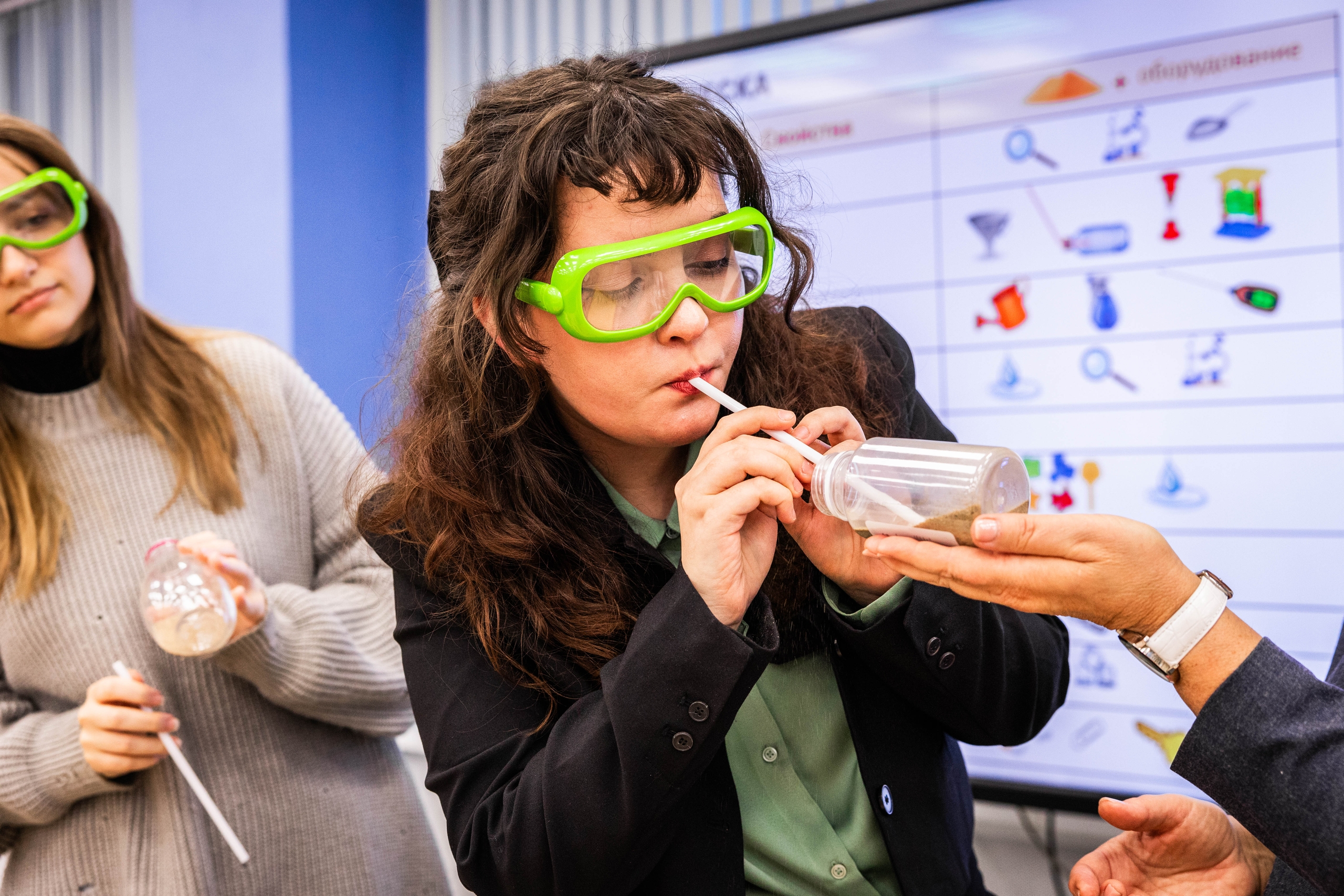 E4WDyeWGs2F-c1YpB8wZqU2Uu3RZvEF1jswdYqUmvRBhy5iM1hHUJ1D8djyJ8skQL0XAUPN7ES_KGzagtZYBHejX