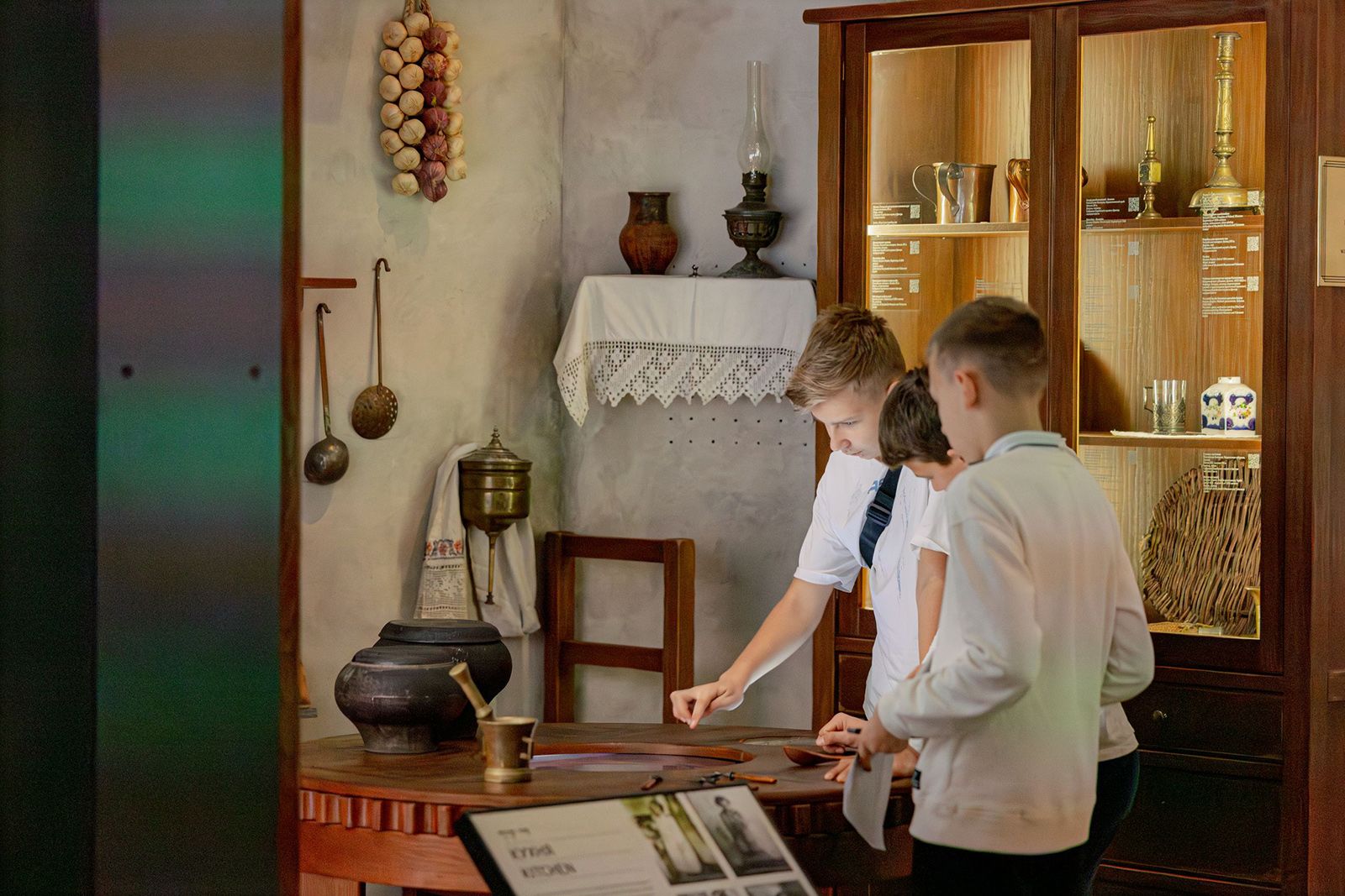 Более 40 столичных музеев проведут уроки для школьников