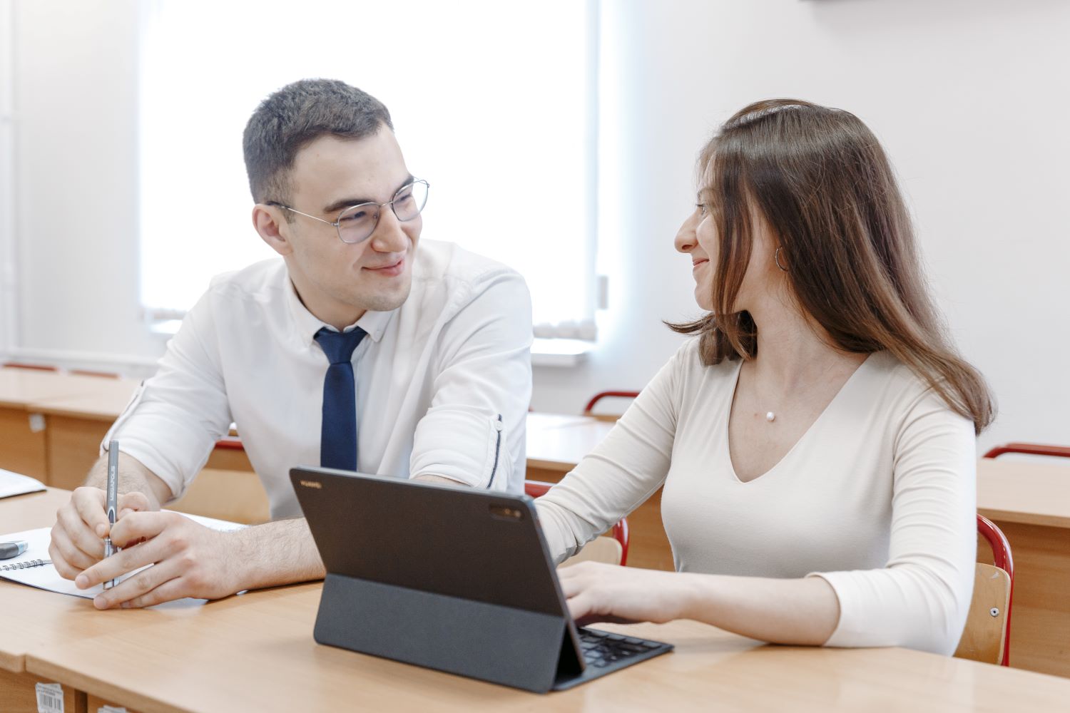 Тысяча педагогов СПО осваивают МЭШ при поддержке МГПУ