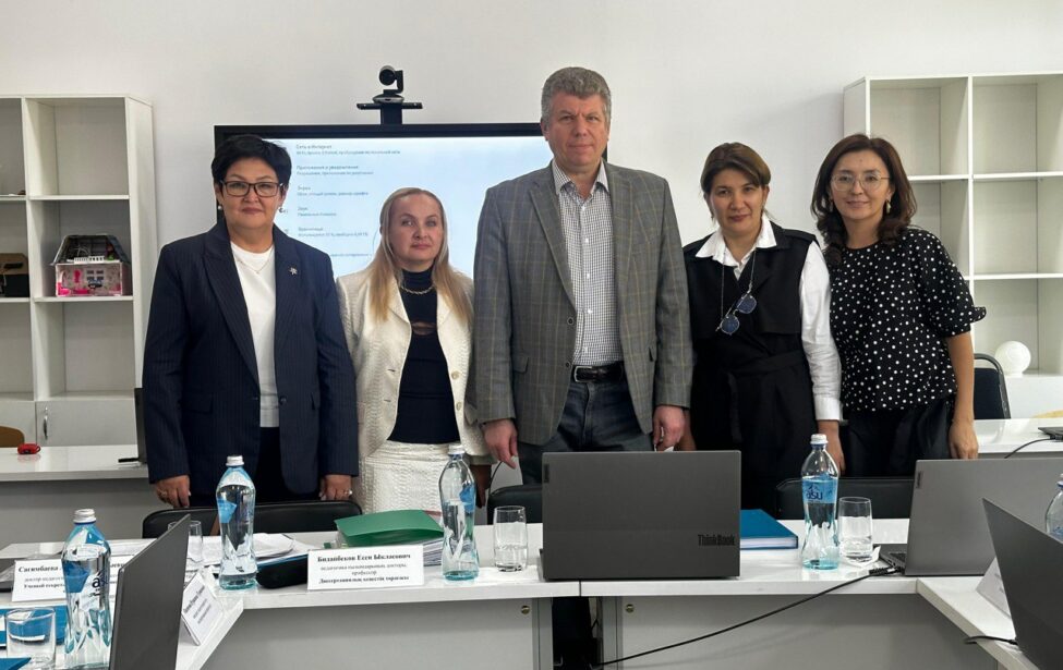 Профессор ИЦО выступил научным консультантом на защите PhD-диссертации в Казахстане
