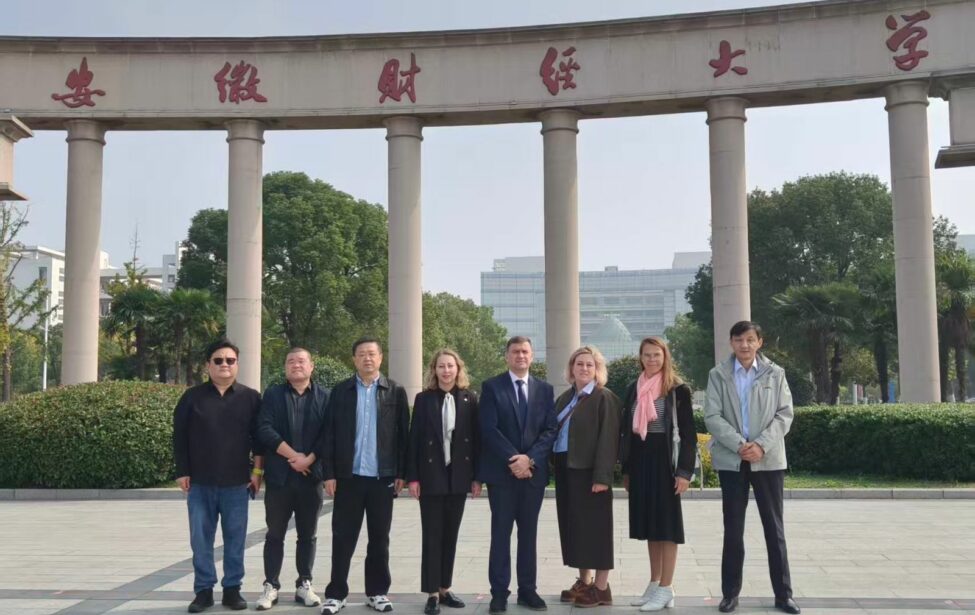 Совместная программа с Аньхойским университетом финансов и экономики