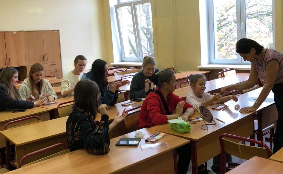 c6dbe25d-5f60-4925-b28a-f7d9e4167324