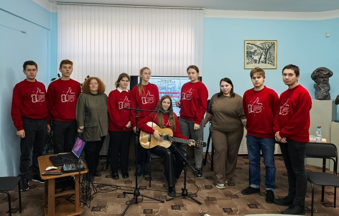 Студенты представили МГПУ в патриотической поездке
