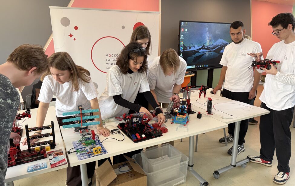 Студенты и преподаватели ИЦО на фестивале «Наука 0+»