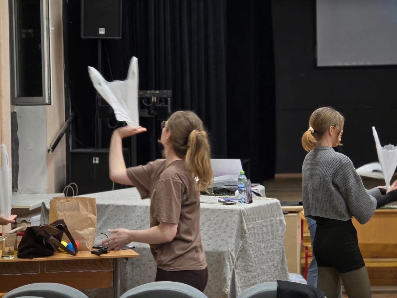 4c1cc710-acf0-43d5-b3dd-0b1aa4068a70