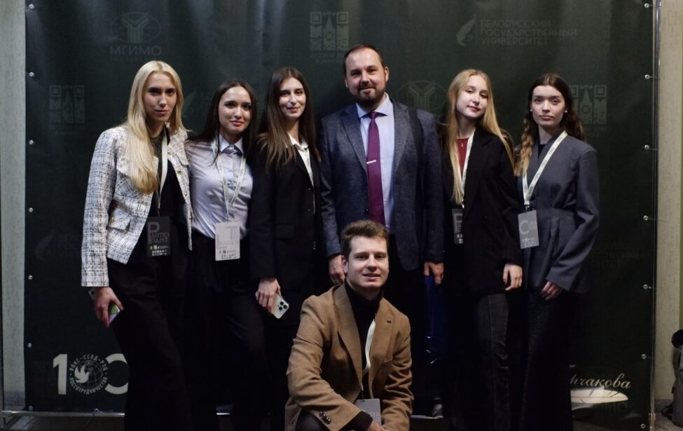 Магистрантка ИИЯ приняла участие в организации Проектной Лаборатории БРИКС в Минске