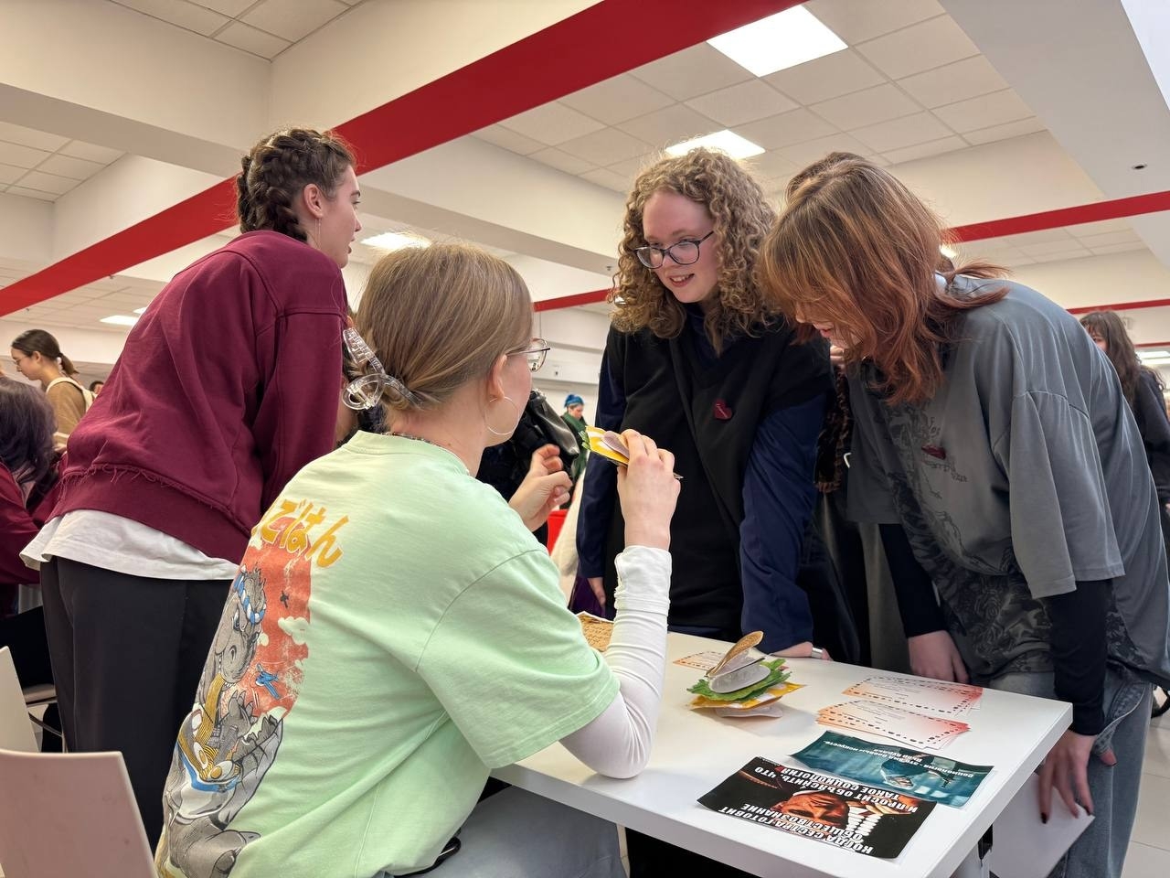 KbbnpducEMI0l3hUheadFwB99xXrW97iCBSGC_Ovs3BVULGLOn6z1g_vmhkkDbyWh3qyNSwCP1_K1rgQ-Pq1KTTo