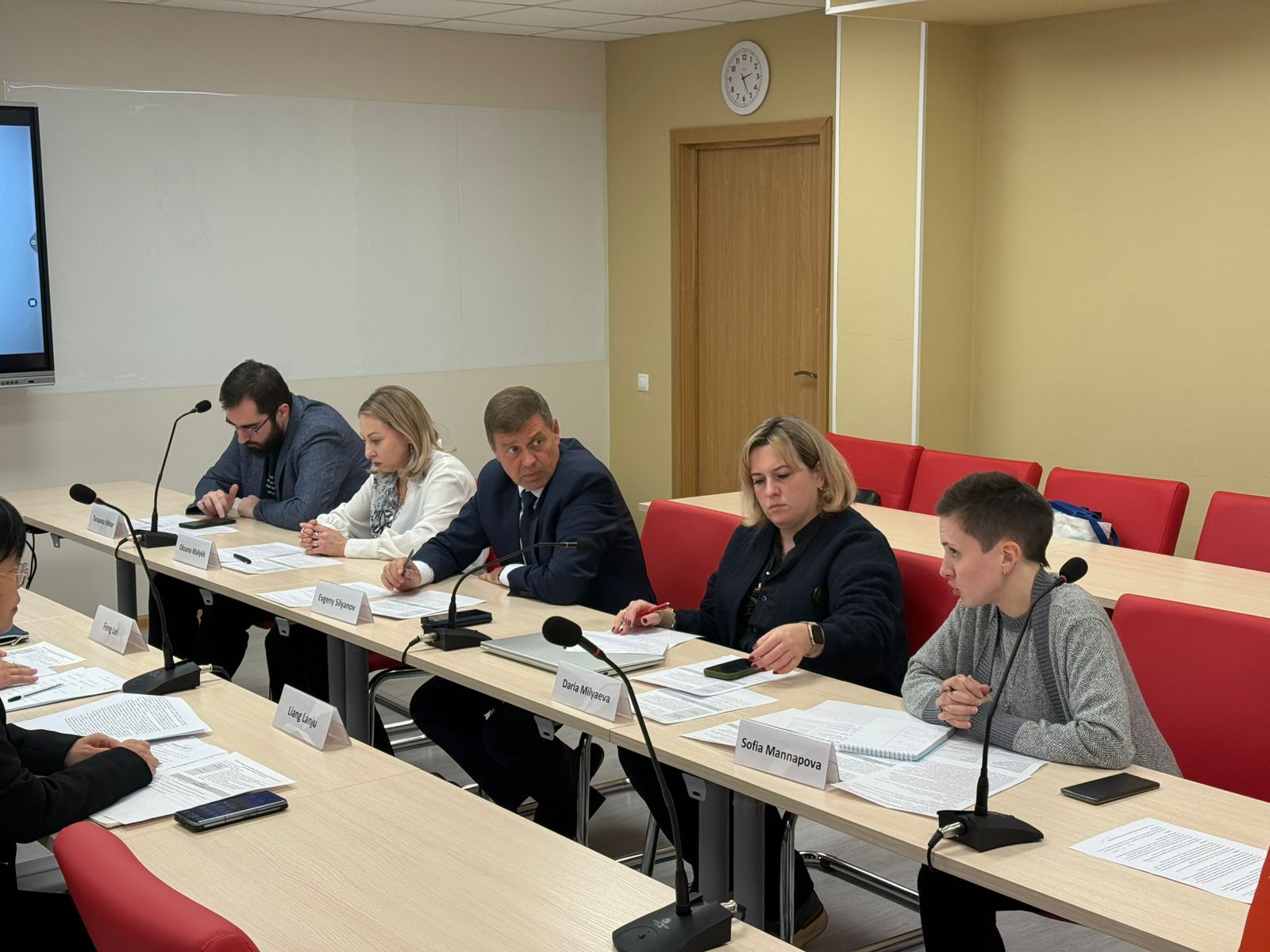 b77290b9-eedc-4f83-a88e-16801da17098