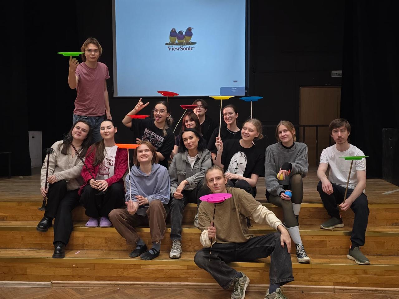 В институте культуры и искусств прошел мастер-класс по клоунаде