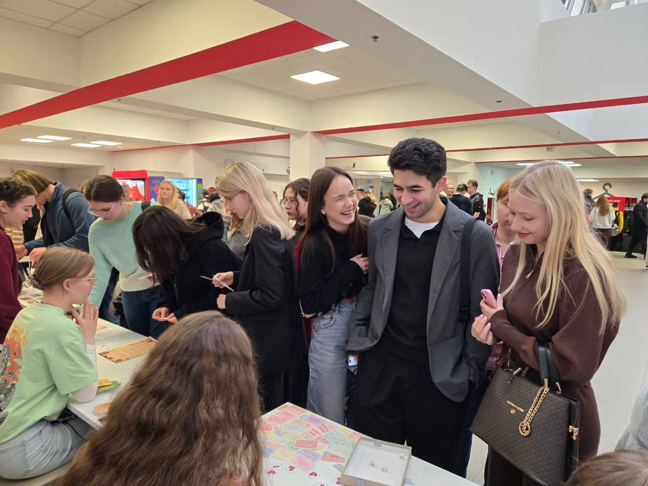 -oWWzn-E8p9nOUtlB5t4Hap1h5oUm-scy3MXiKX-jGzsIgcRVbR3ACyOKrPVgqYtXOVrvZCKPeIi_5GHGuP1E3q-