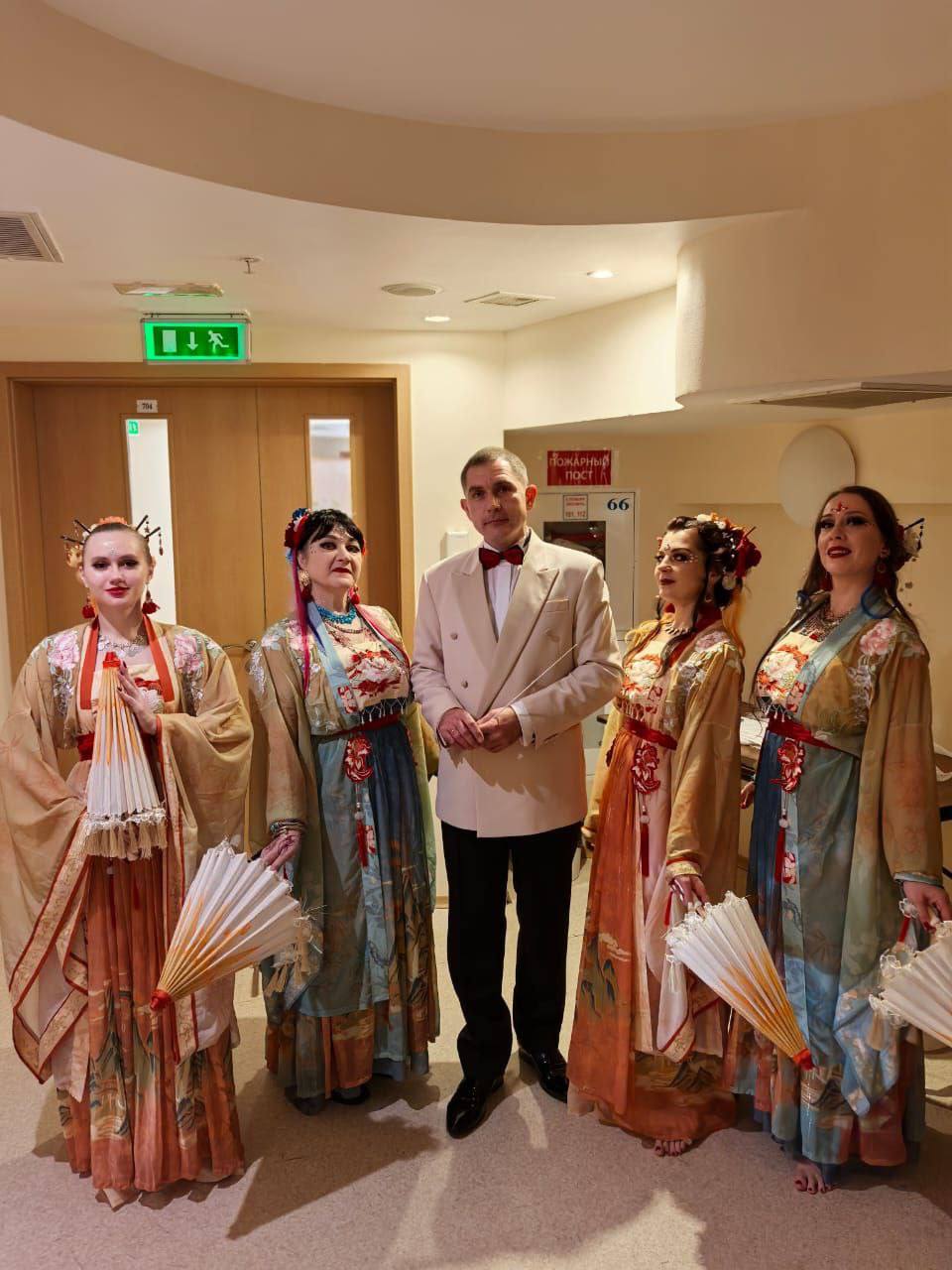 «Музыкальный глобус» в Доме музыки