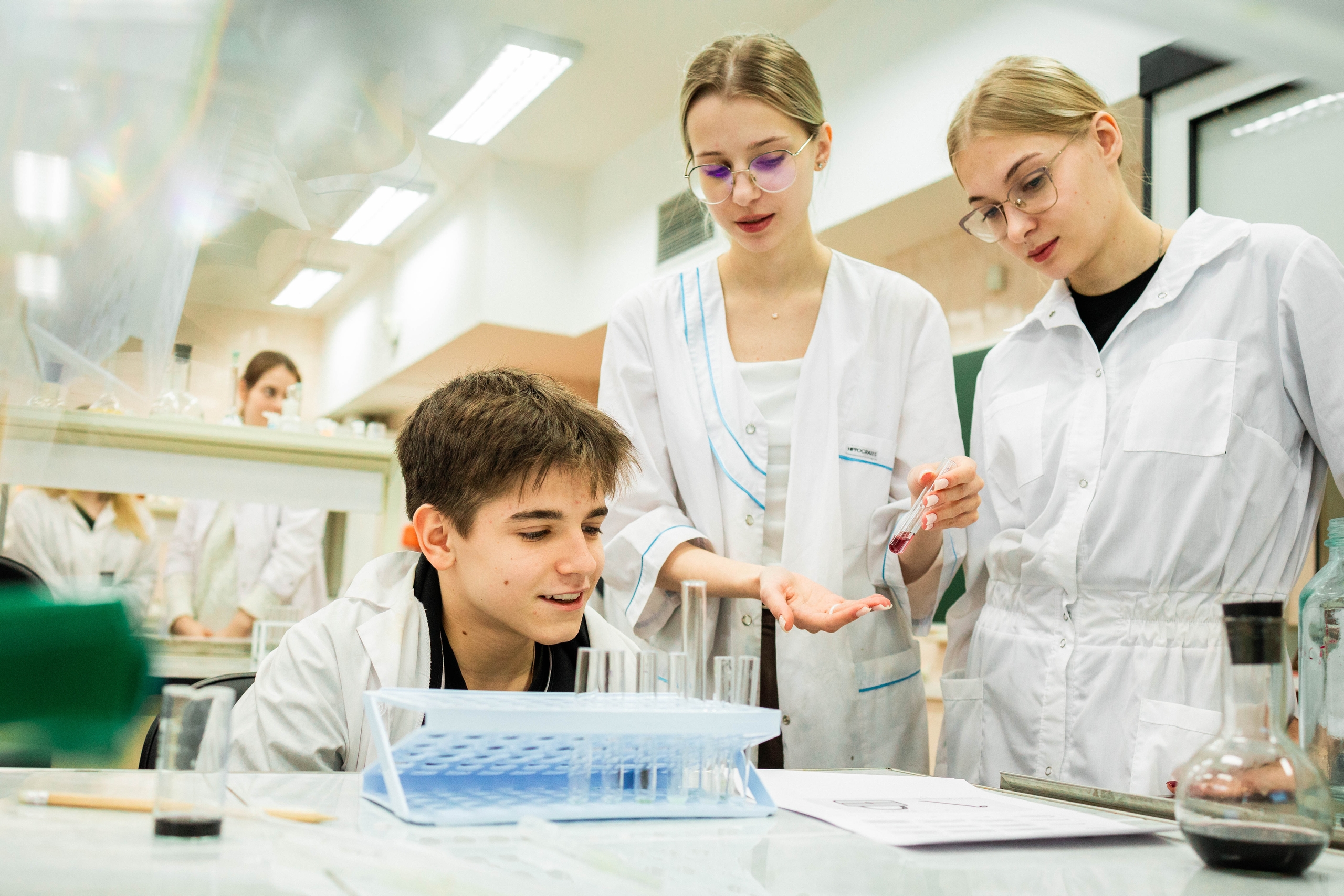 В МГПУ прошел профориентационный «Учебный день с ИЕСТ» для школьников