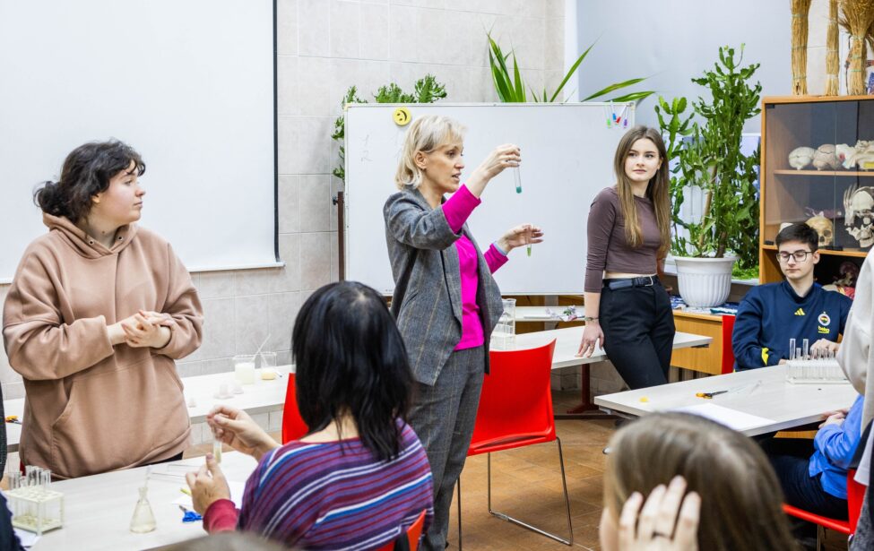 МГПУ организовал практикум «Молекулы жизни» для школьников