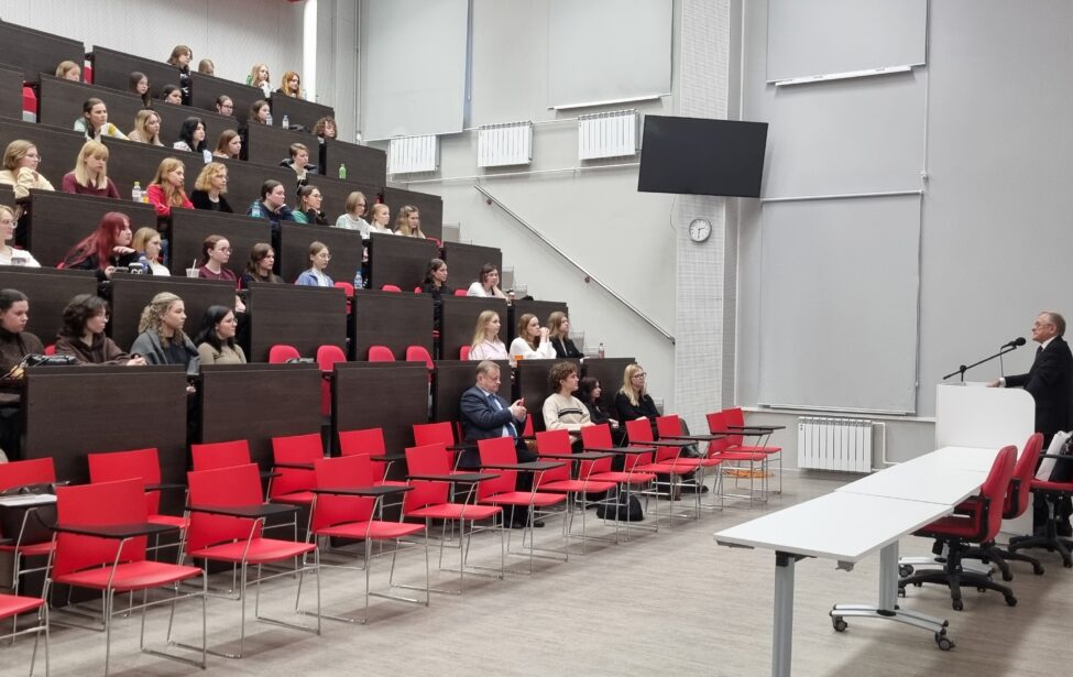 Встреча с&nbsp;Чрезвычайным и&nbsp;полномочным послом&nbsp;РФ в&nbsp;КНДР