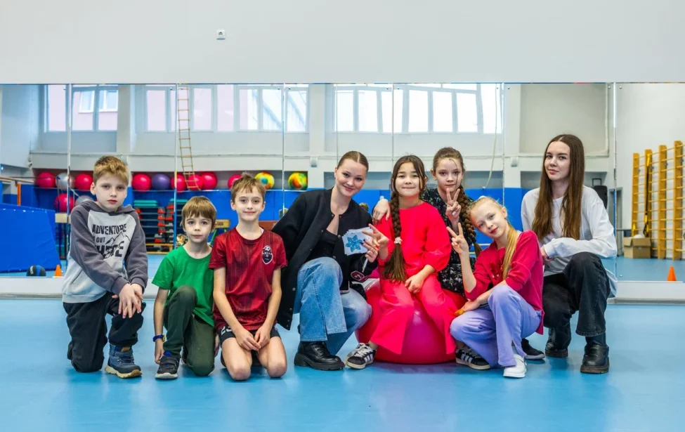 В&nbsp;ИЕСТ прошел новогодний праздник &laquo;В&nbsp;гостях у&nbsp;Эльзы&raquo; для младшеклассников