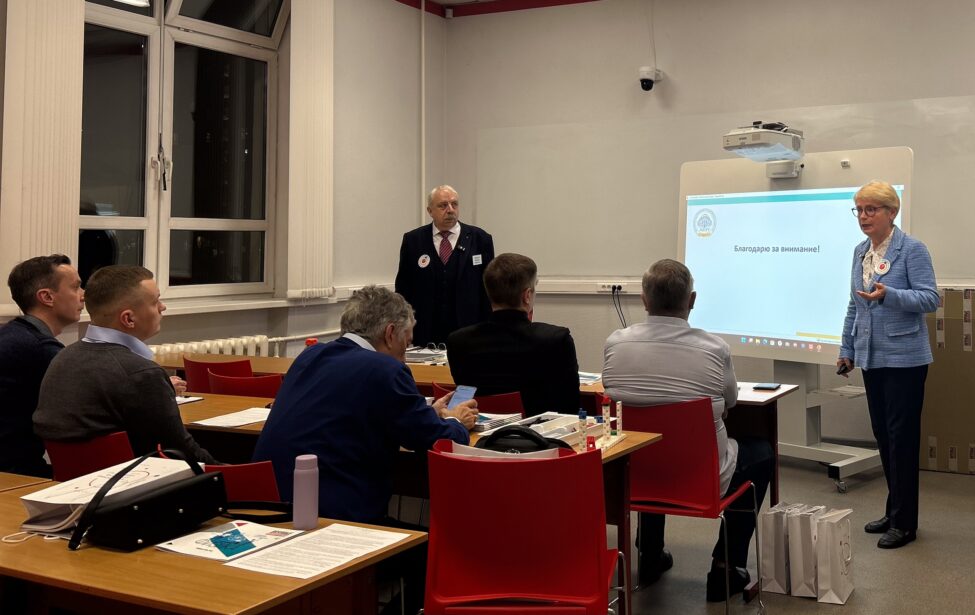 Секция &laquo;Обучение физике в&nbsp;школе, колледже и&nbsp;вузе&raquo; на&nbsp;Всероссийской научно-методической конференции в&nbsp;ИЦО