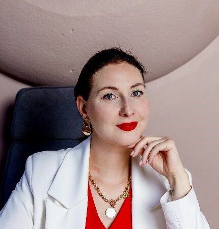 Захаренкова Манана Вахтанговна