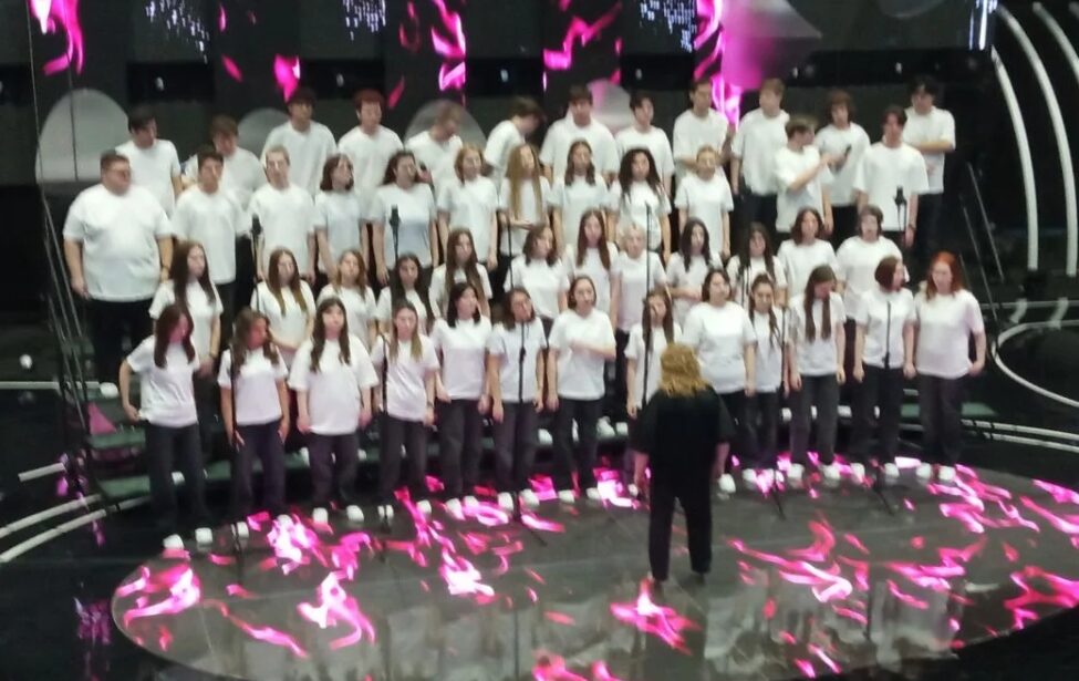 Хор &laquo;Артефакт&raquo; выступит в&nbsp;шоу &laquo;Ну-ка, все вместе! Хором!&raquo;