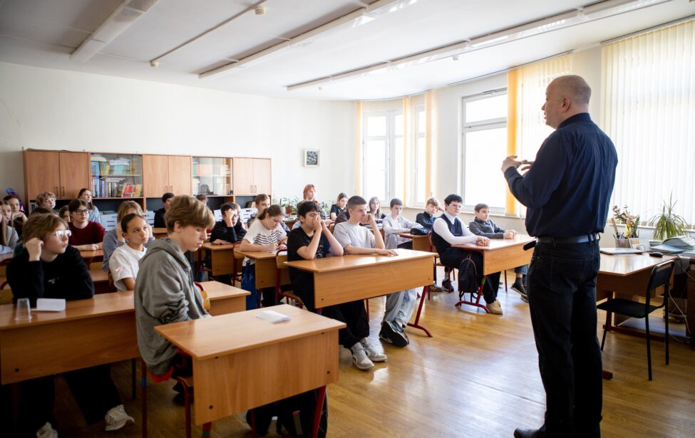 Преподаватели института цифрового образования МГПУ&nbsp;&mdash; в&nbsp;гостях у&nbsp;школьников ГБОУ Школа №&thinsp;1574