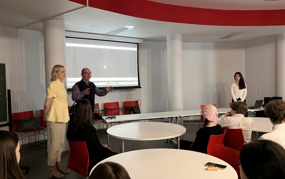 В&nbsp;институте иностранных языков прошел &laquo;Культурный кинообмен&raquo; со&nbsp;школьниками