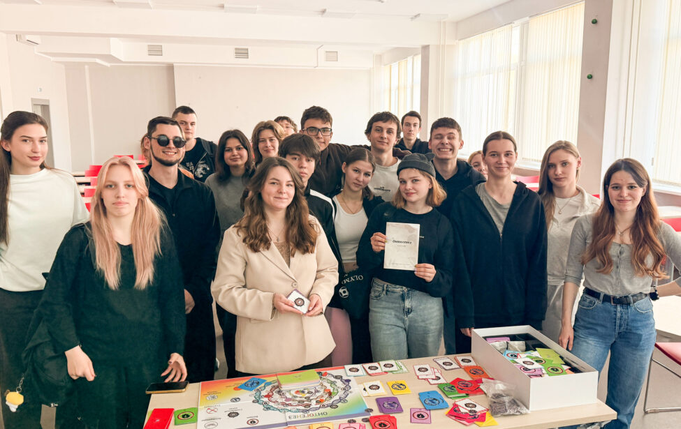 Активисты СНО ИЕСТ провели турнир по&nbsp;настольной игре &laquo;Онтогенез&raquo;