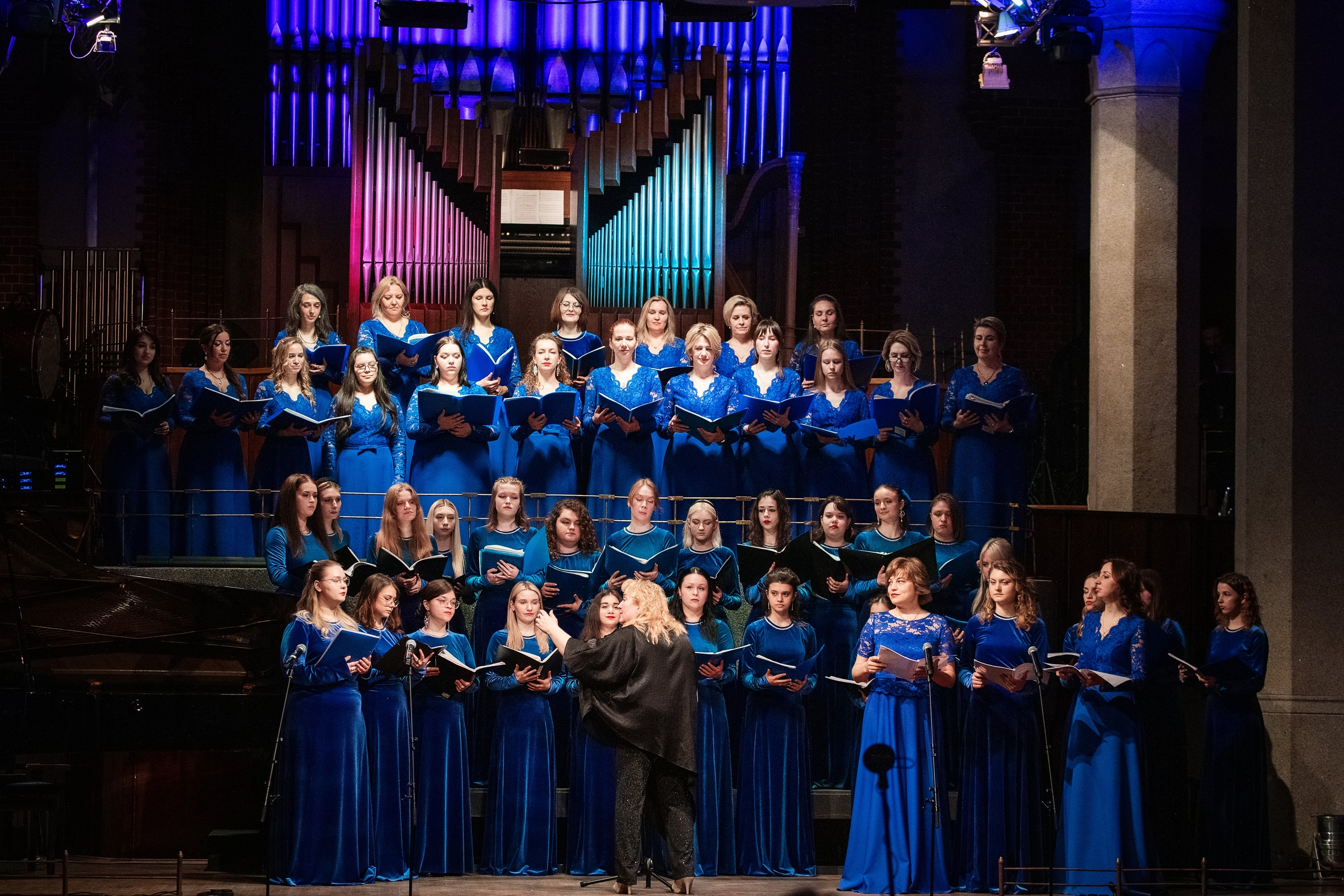 0GADr9Leb08Aaab4gETFaIhFUCi1nJPjC0WvzX4KVECWtOe-qEGpY0gI22CHhNJMj_xQgOyTuttkwmKg9M5CFOLX