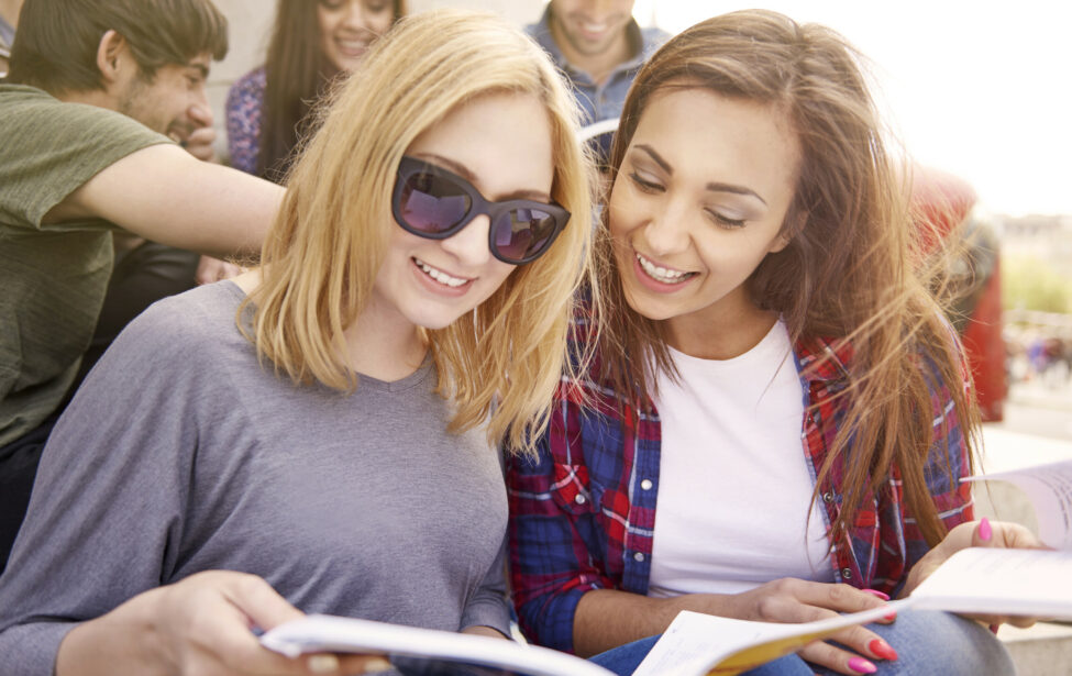 До&nbsp;30&nbsp;апреля&nbsp;&mdash; прием заявок на&nbsp;конкурс &laquo;Проектируем будущее&raquo;