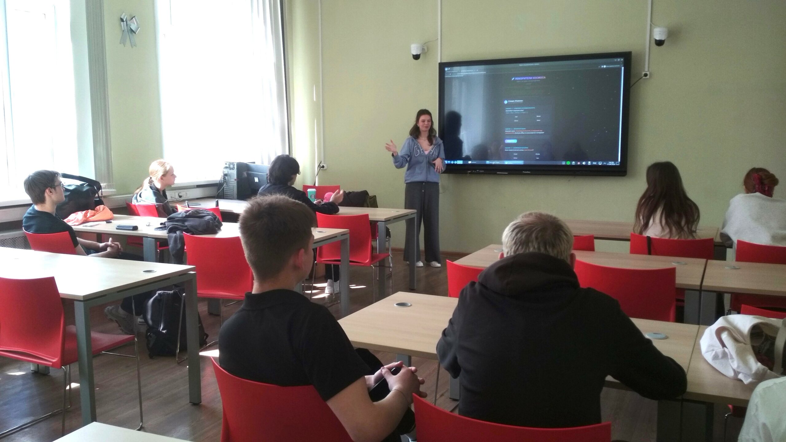 В ИЦО провели викторину и квест ко Дню космонавтики