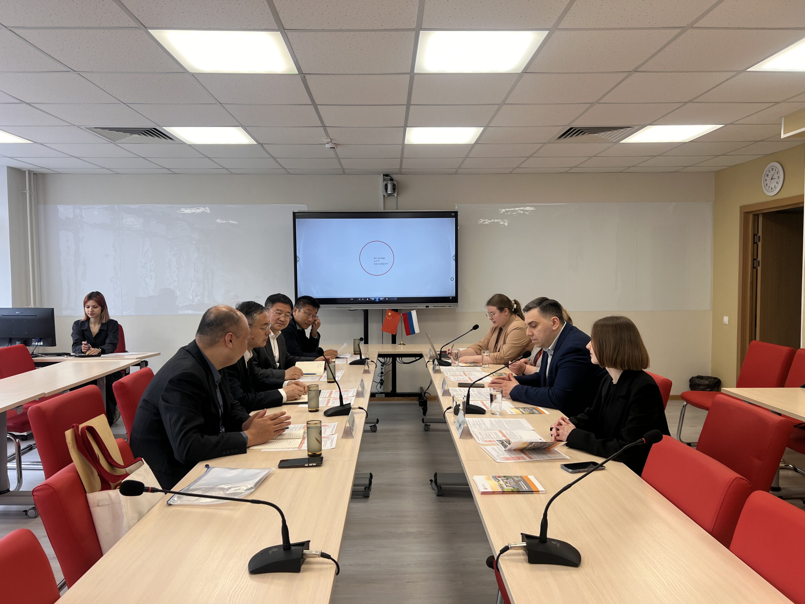 image-17-04-26-11-10-2